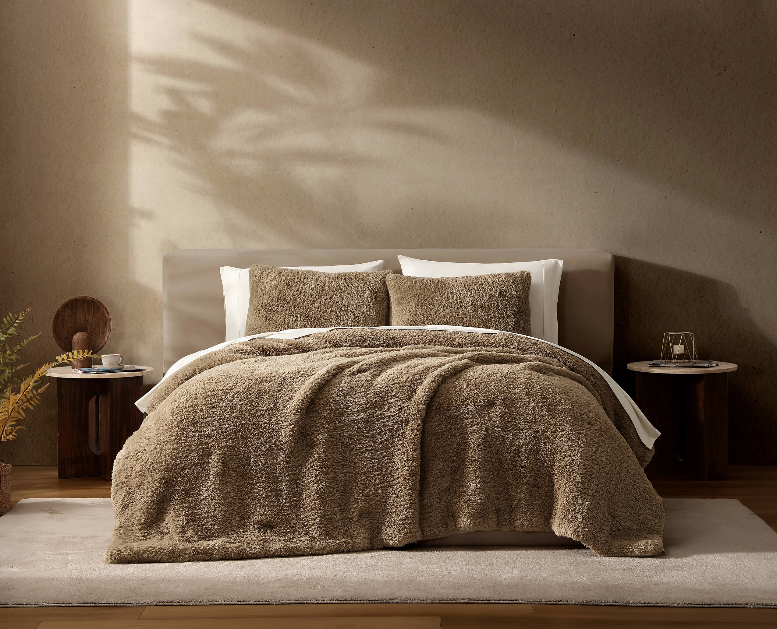 Breathable Faux Fur Comforter - Image 6
