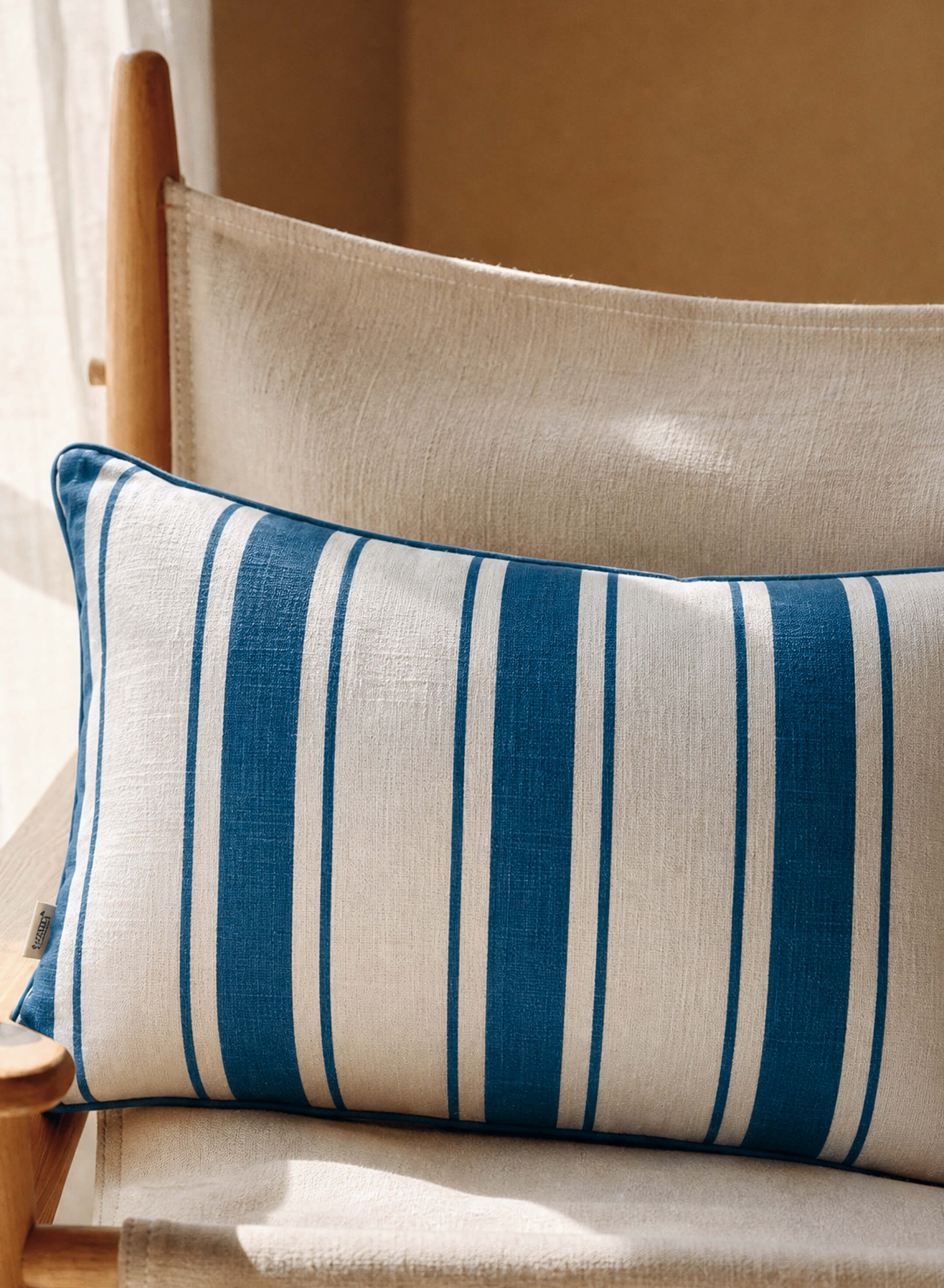 Cala Small Lumbar Pillow - Image 2