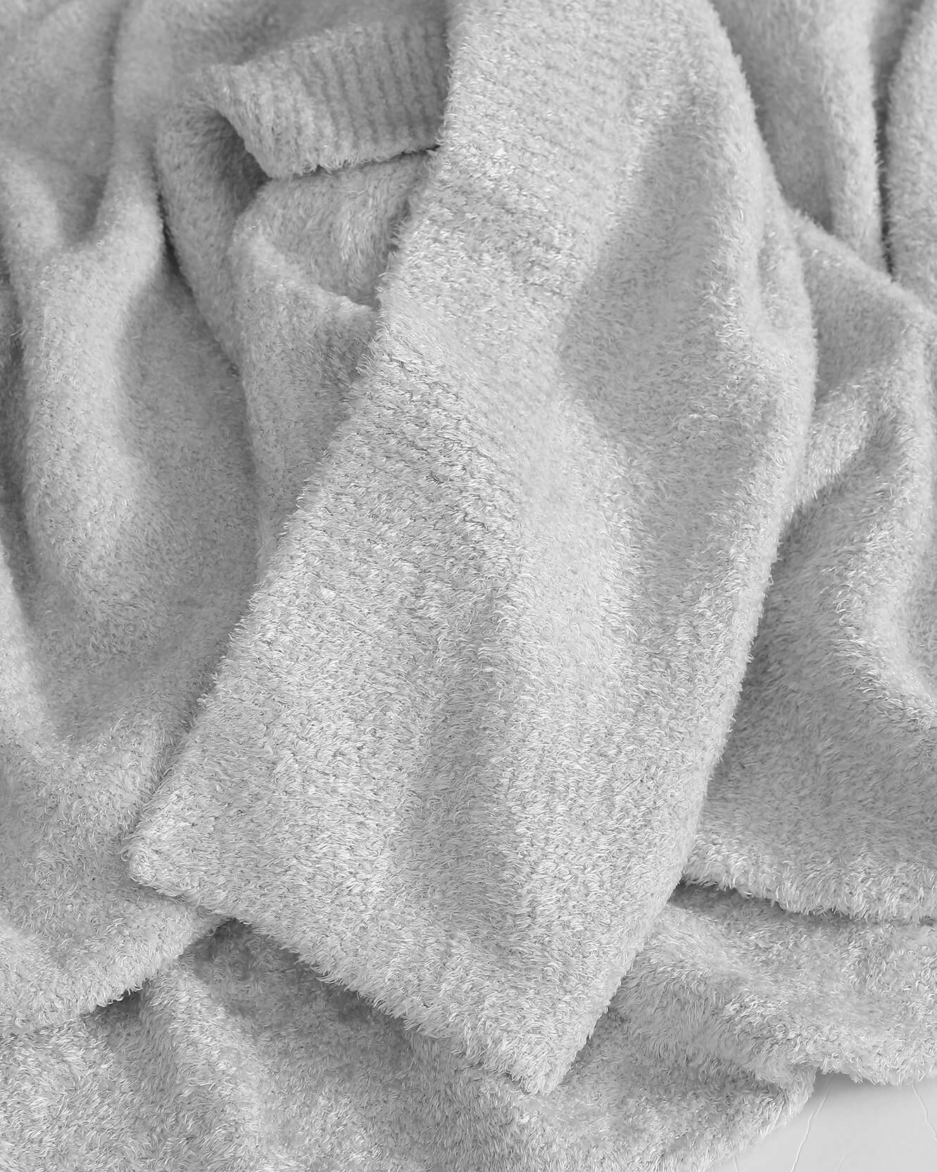 Cloud Silque Throw - Image 15