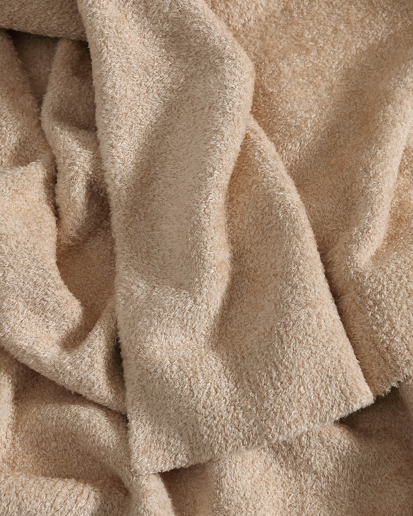 Cloud Silque Throw - Image 31
