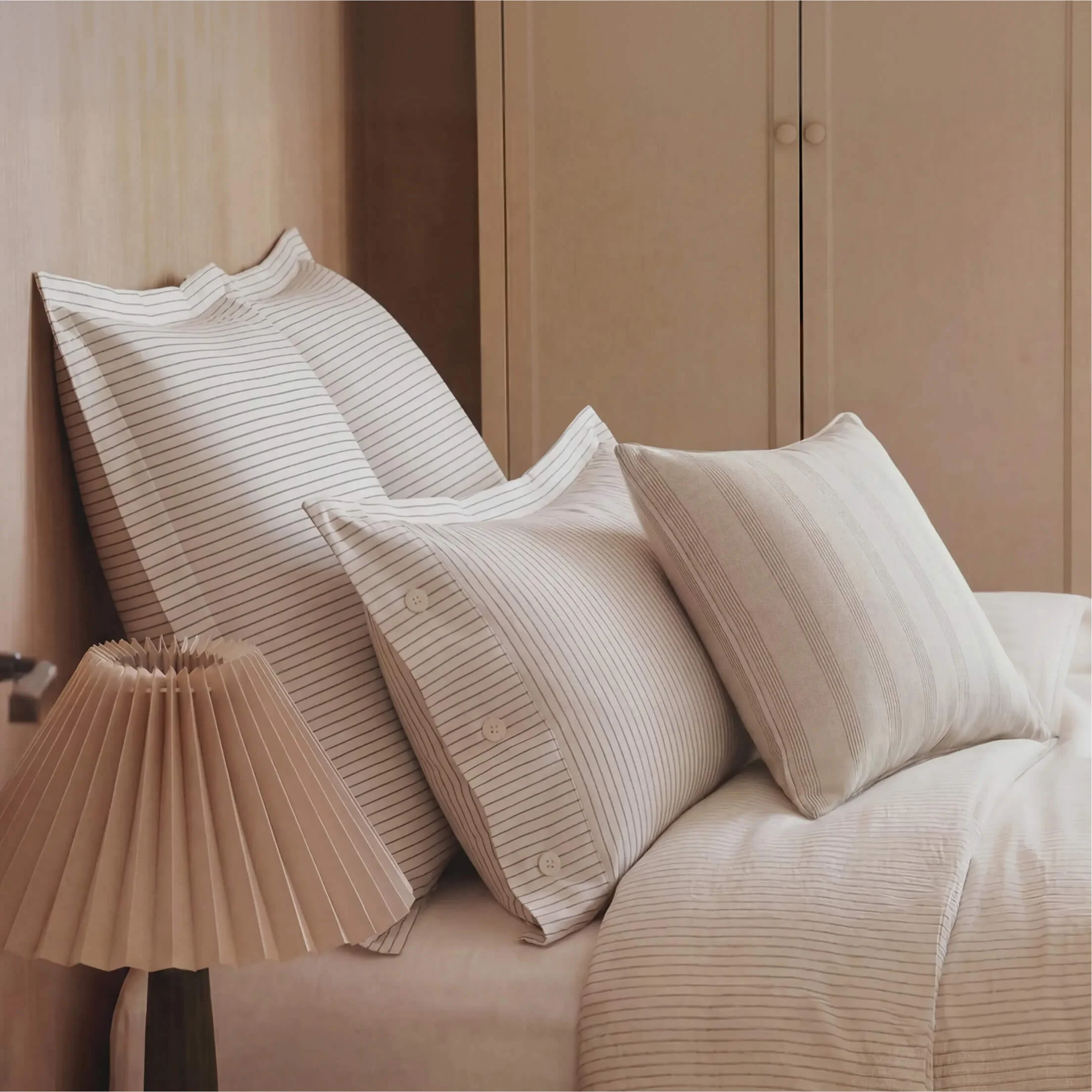 Nebbia Large Throw Pillow - Image 2
