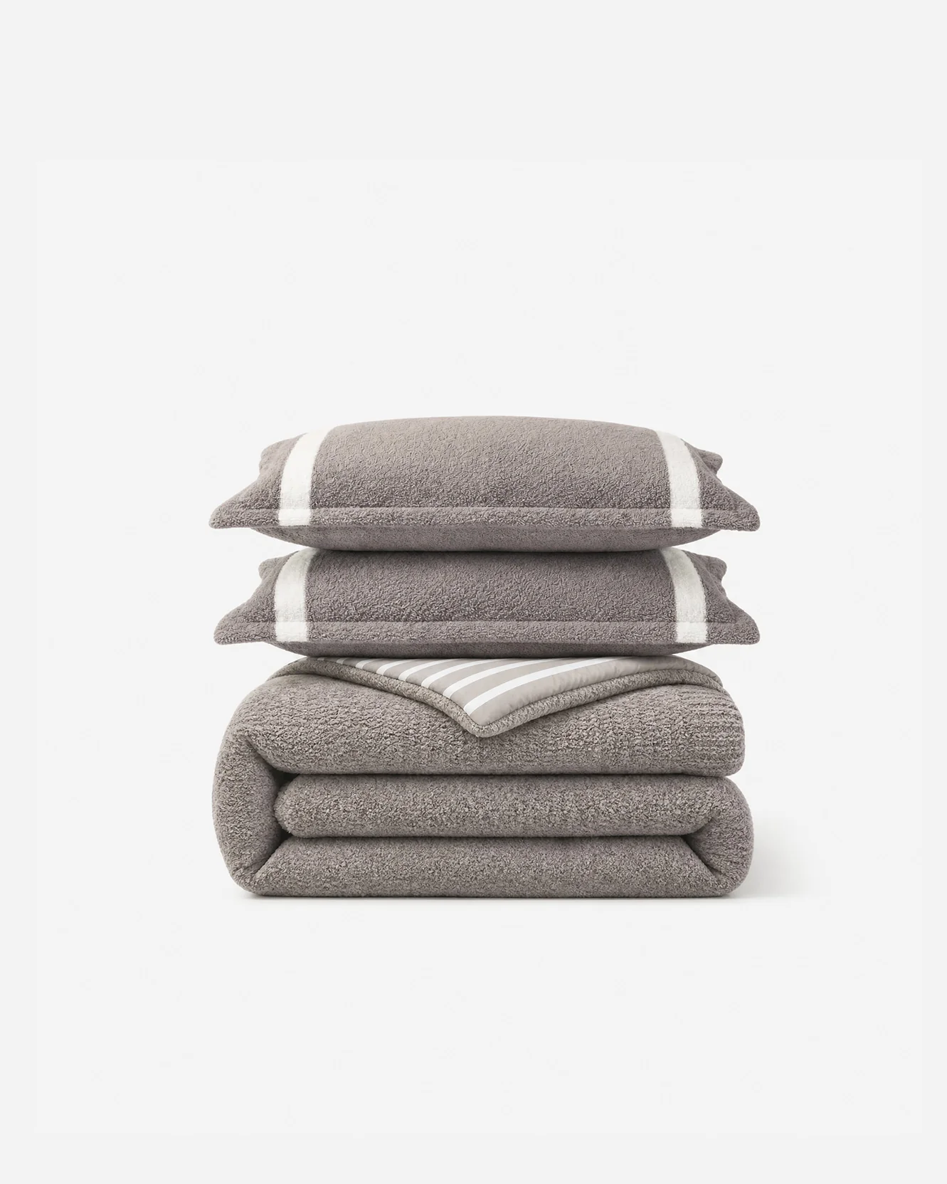 Sabbia Snug Striped Comforter Bundle