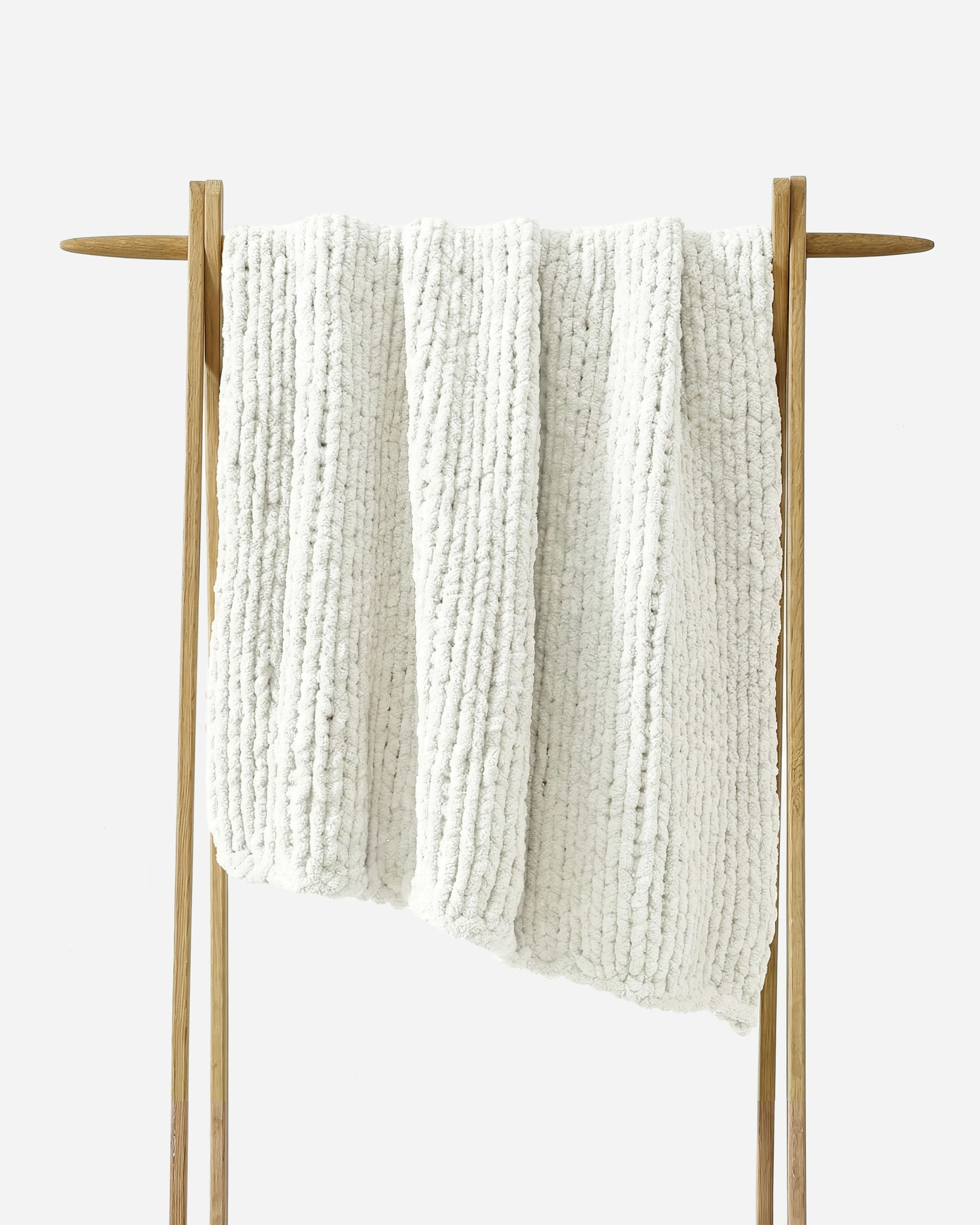 Snug Chunky Knit Throw - Image 22