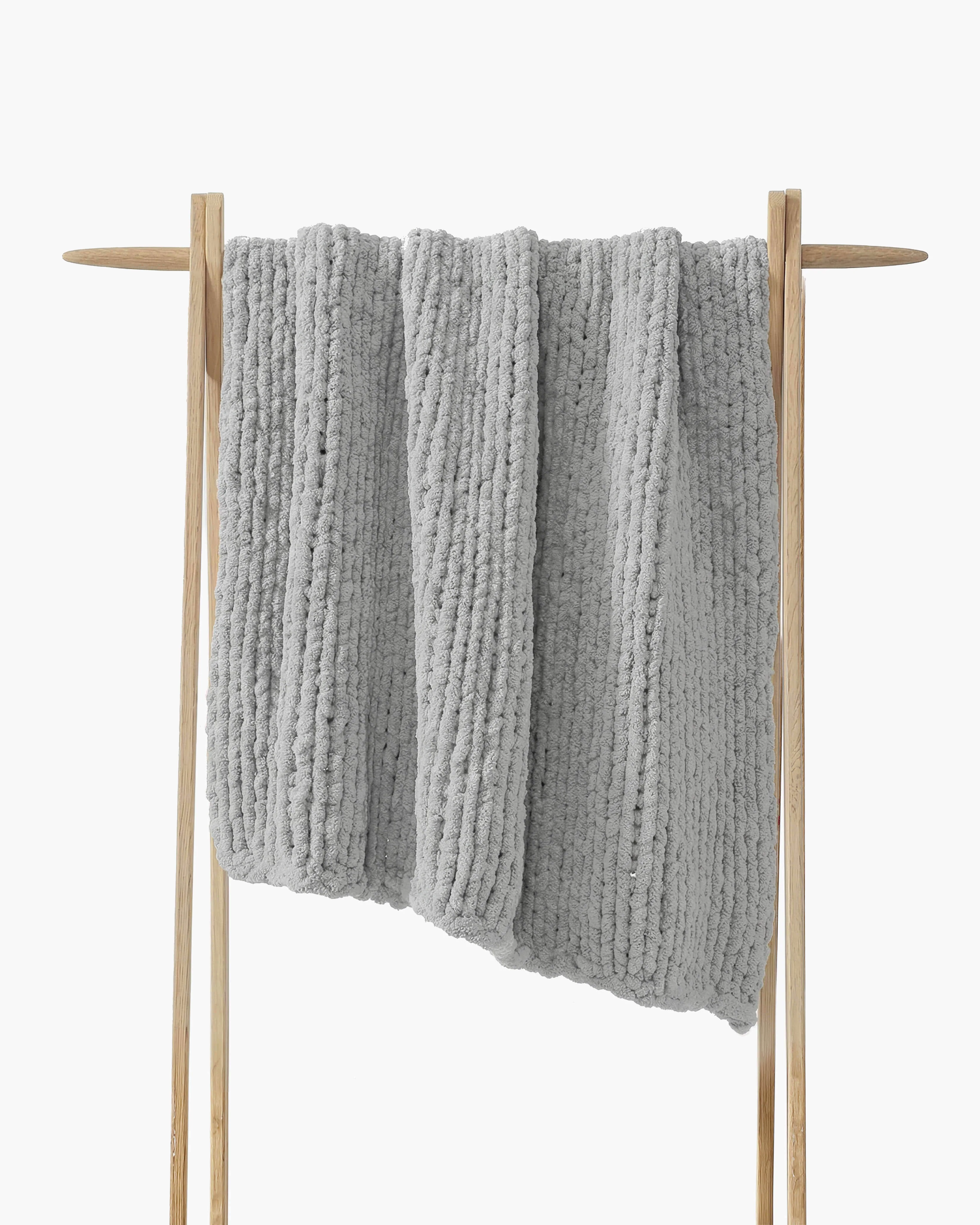 Snug Chunky Knit Throw - Image 26