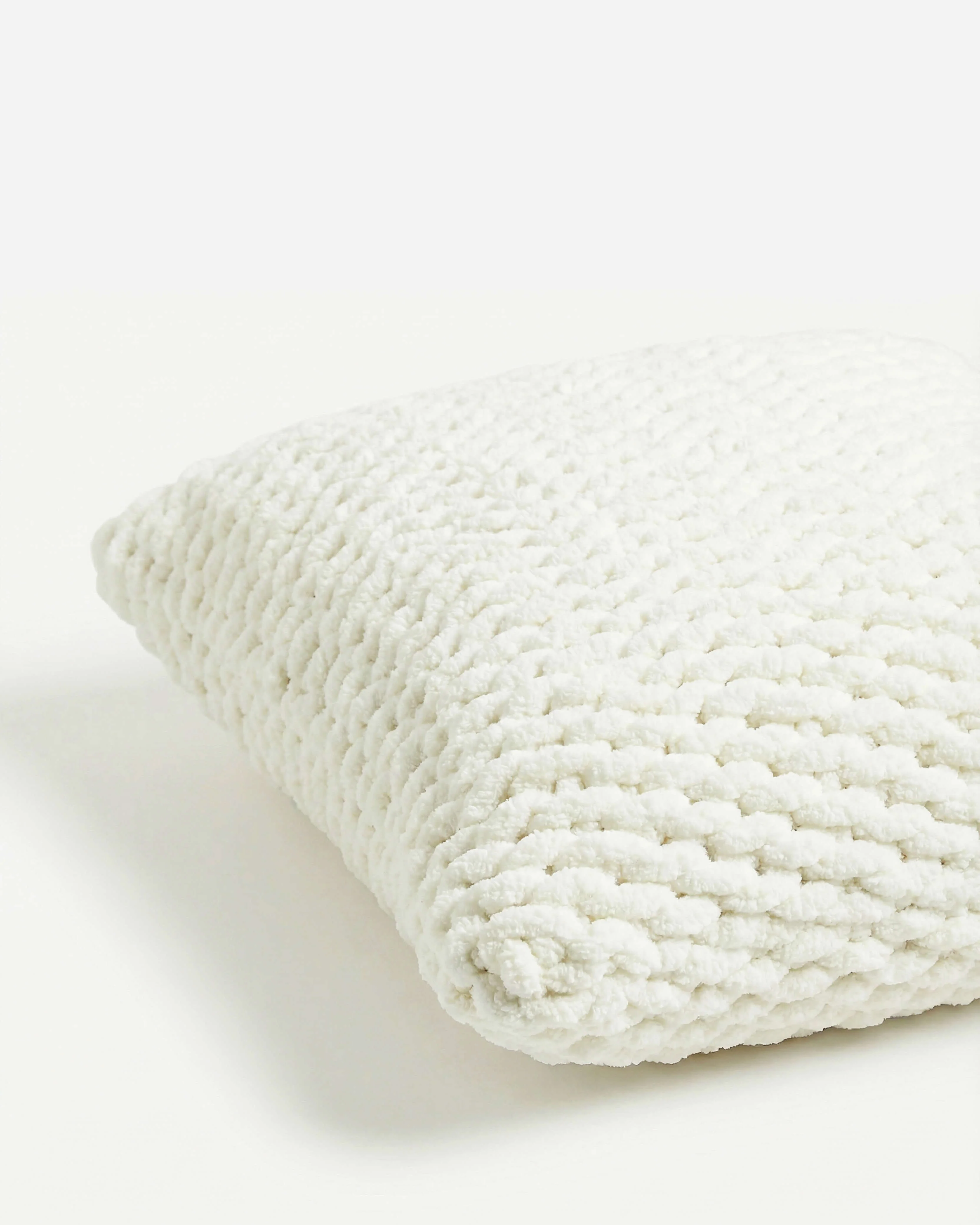 Snug Chunky Knit Throw Pillow - Image 11