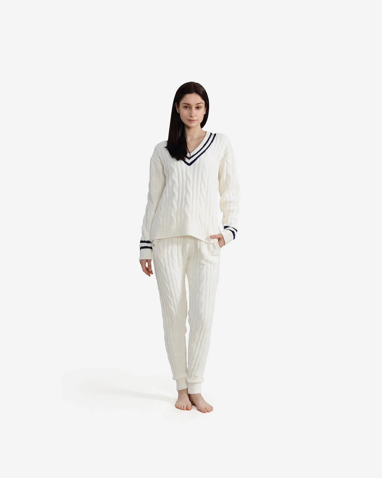 Snug Lite Braided V- Neck Pullover