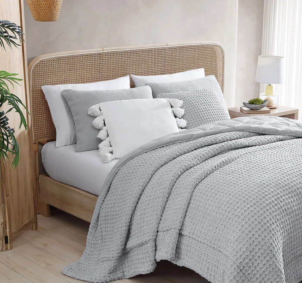 Snug Waffle Comforter - Image 7